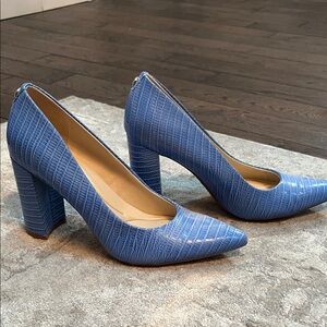 Nine West Textured Blue Heels
